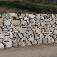 mur en pierre